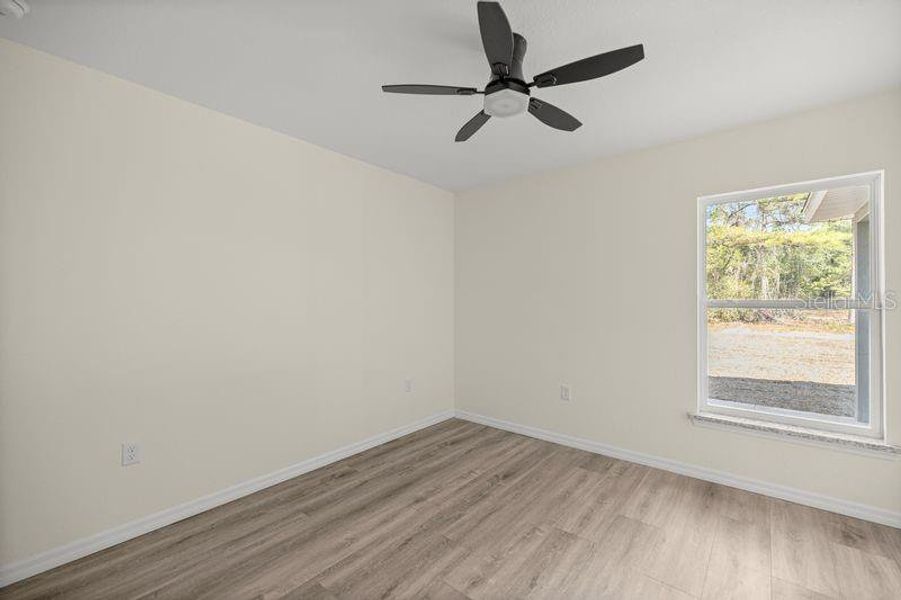 Spacious, unfurnished interior of a new home in , Ocklawaha (Image 17).
