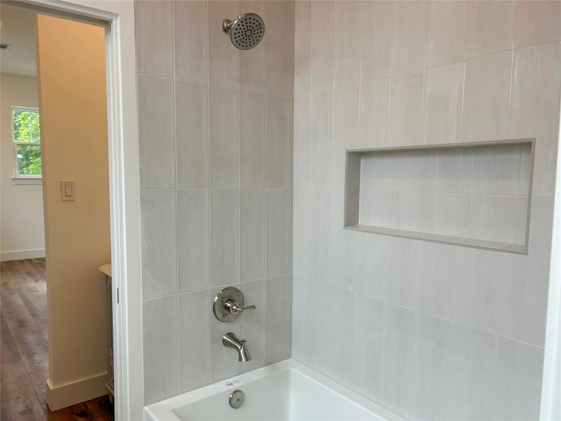 Close-up of interior finishes inside a home in , Clear Lake Shores (Image 13).