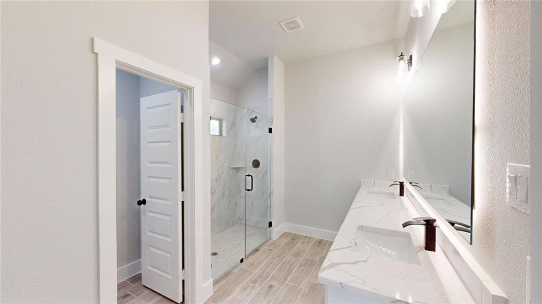 Furnished interior view inside a new home in , Fort Worth (Image 7). Furnished interior view inside a new home in , Fort Worth (Image 7).