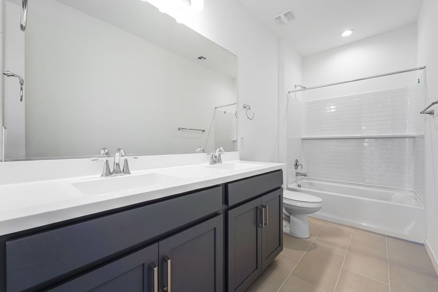 Representative furnished interior of a home built from the Kingston by Taylor Morrison in Combs Ranch, Queen Creek (Image 11).