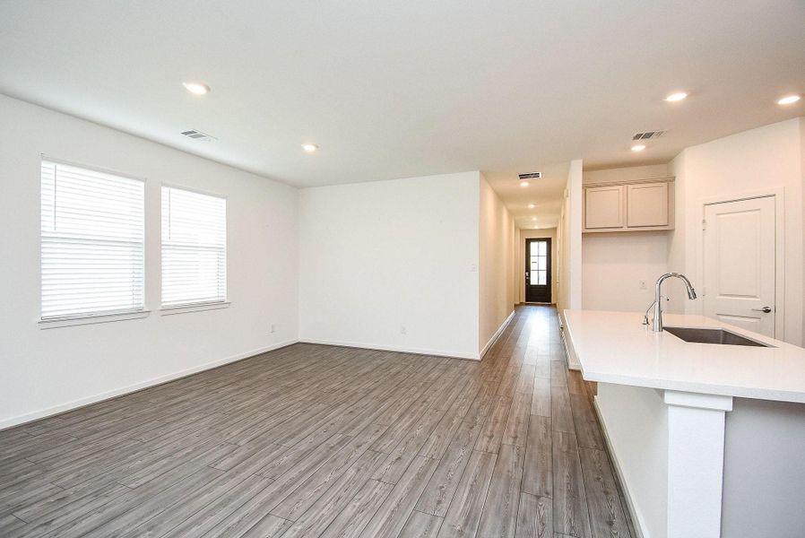 LOTS OF FURNITURE ARRANGEMENTS POSSIBLE IN THIS LARGE SPACE