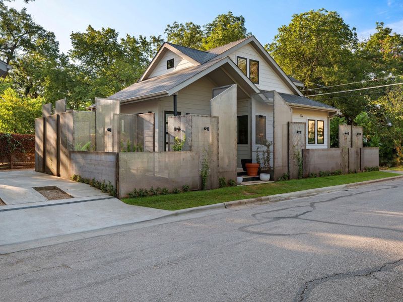 View of front of property featuring a fenced front yard View of front of property featuring a fenced front yard