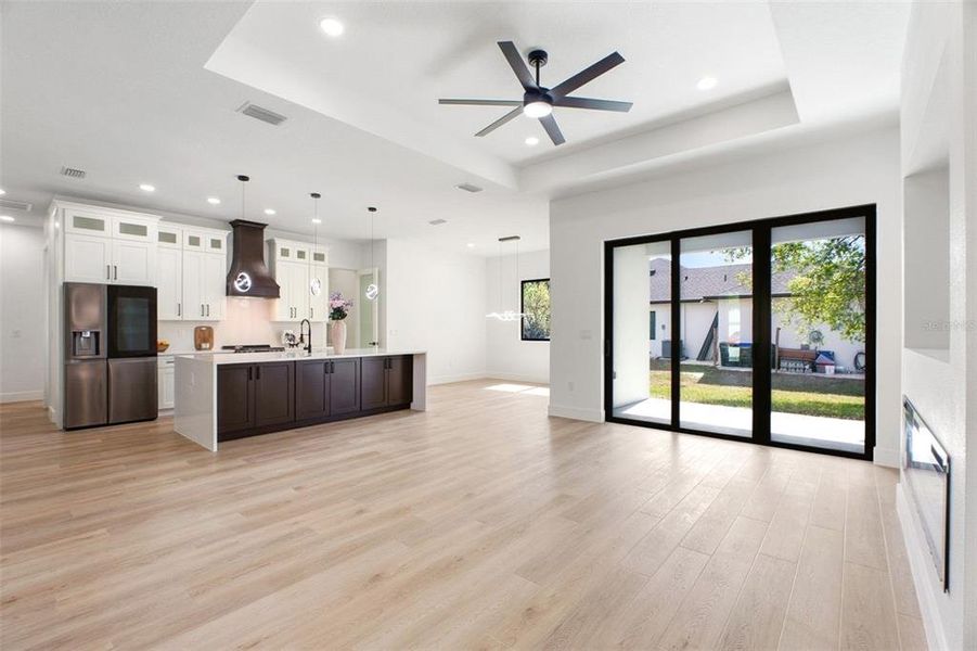 Spacious, unfurnished interior of a new home in , North Port (Image 19).