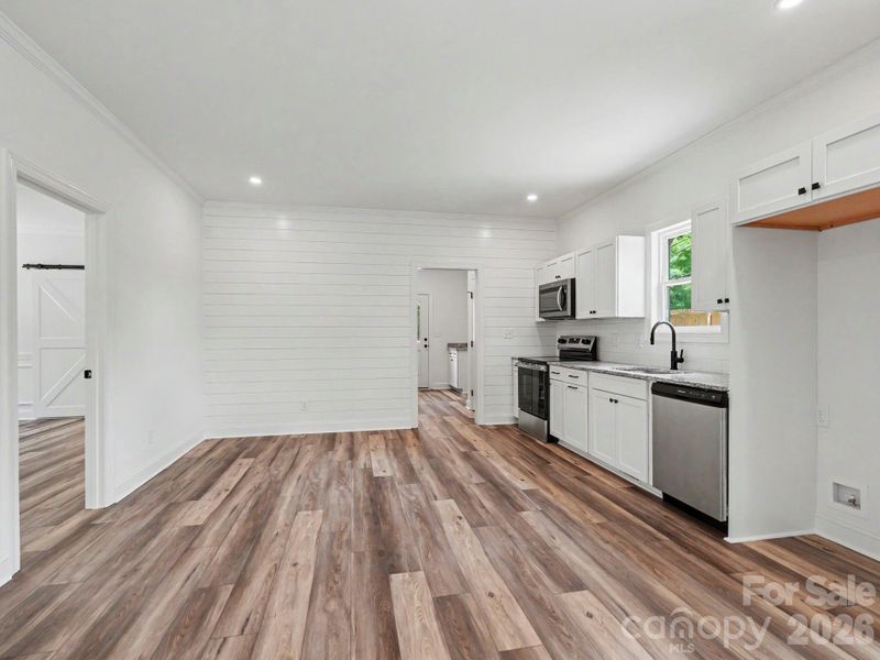 Image 45 of a home in .