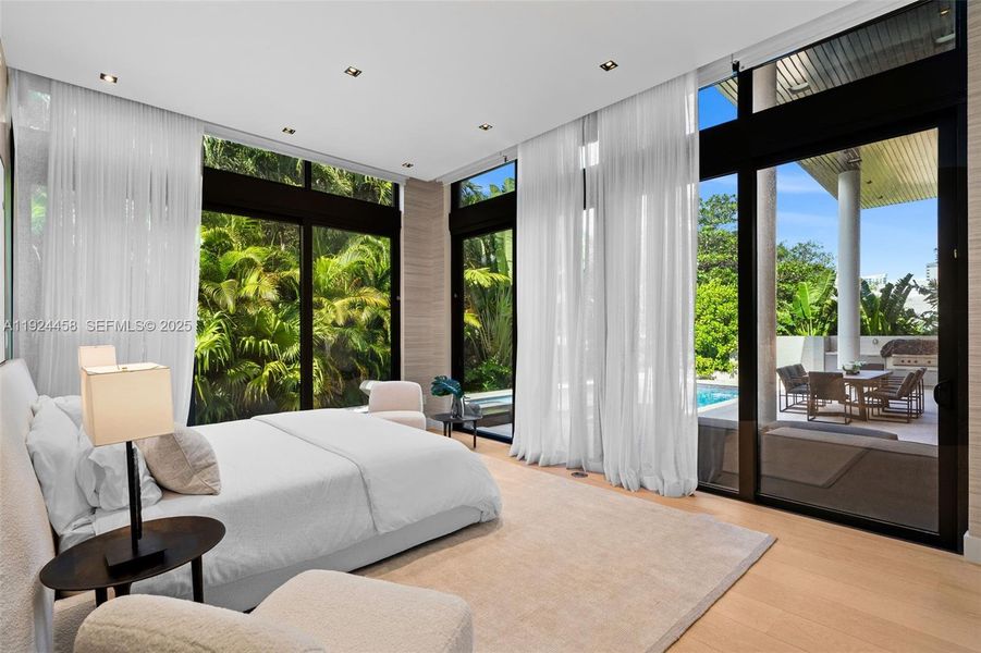 Furnished interior view inside a new home in , Golden Beach (Image 18).