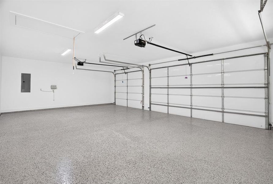 Spacious, unfurnished interior of a new home in , Azle (Image 37). Spacious, unfurnished interior of a new home in , Azle (Image 37).