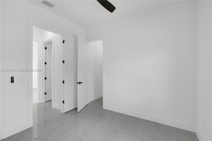 Spacious, unfurnished interior of a new home in , Lehigh Acres (Image 36).