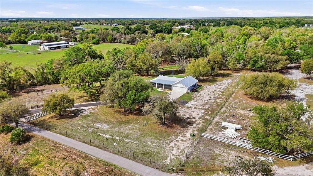 Image 40 of a home in .