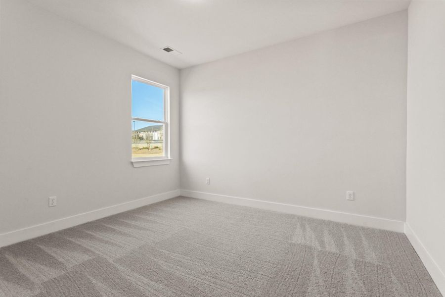 Spacious, unfurnished interior of a new home in Founders Club, Moore (Image 15).