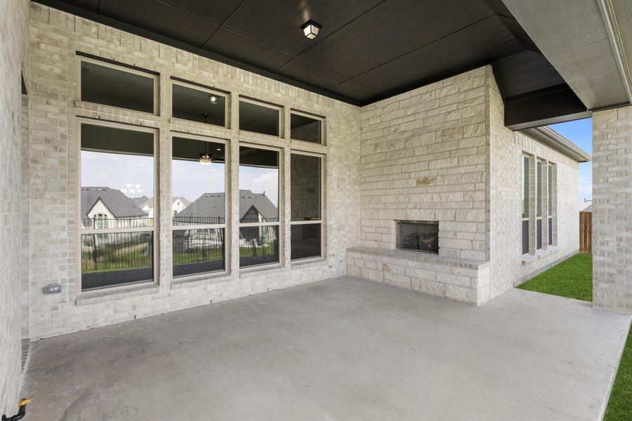 Representative exterior details of a home built from the Brentwood by Windsor Homes in Nelson Lake Estates, Rockwall (Image 3).