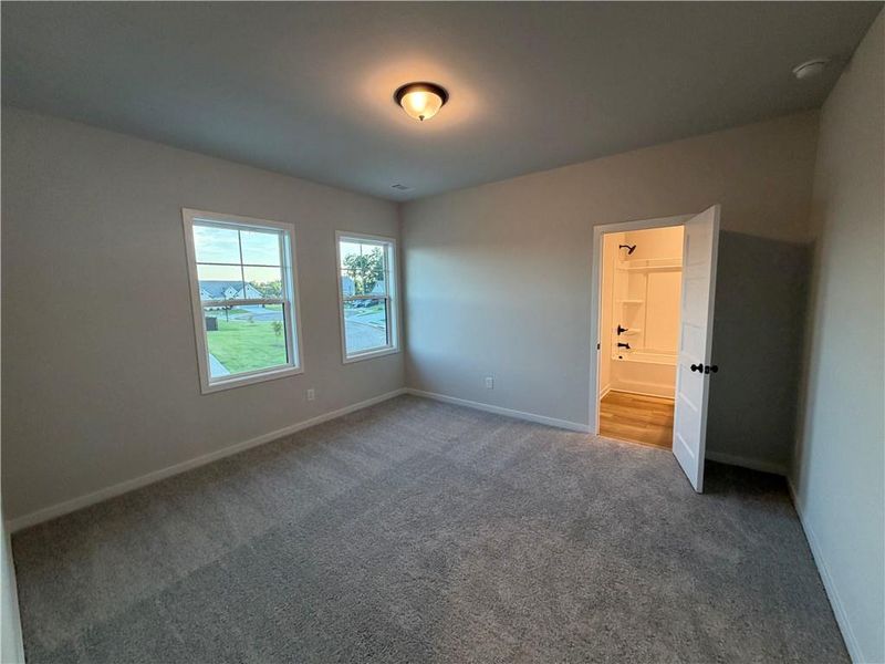 Spacious, unfurnished interior of a new home in Mallard’s Landing, Jefferson (Image 27). Spacious, unfurnished interior of a new home in Mallard’s Landing, Jefferson (Image 27).