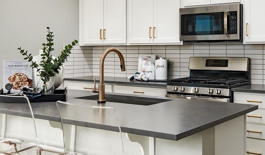 Center Kitchen Island - Representative Photo