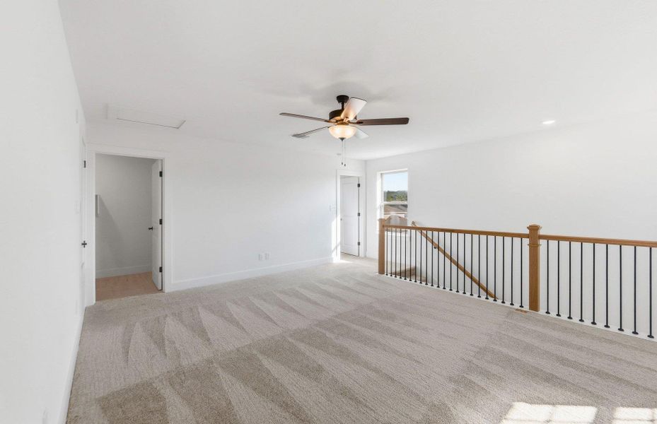 Spacious, unfurnished interior of a new home in Cameron Place, Manor (Image 9).