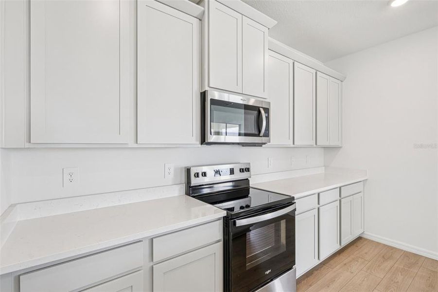 Furnished interior view inside a new home in , Lakeland (Image 6).
