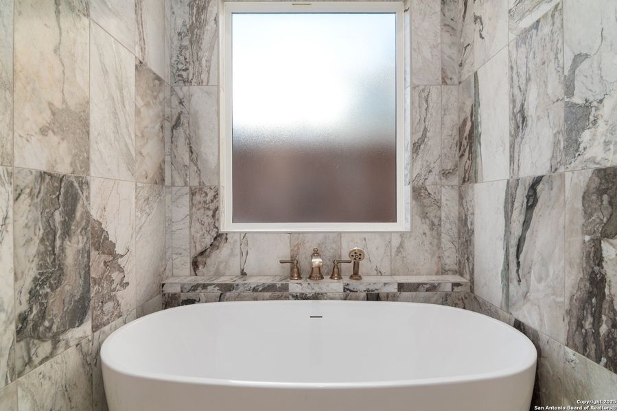 Close-up of interior finishes inside a home in , San Antonio (Image 18).