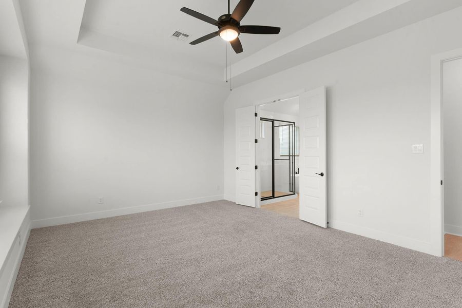 Spacious, unfurnished interior of a new home in The Grove at Blackhawk, Pflugerville (Image 34).