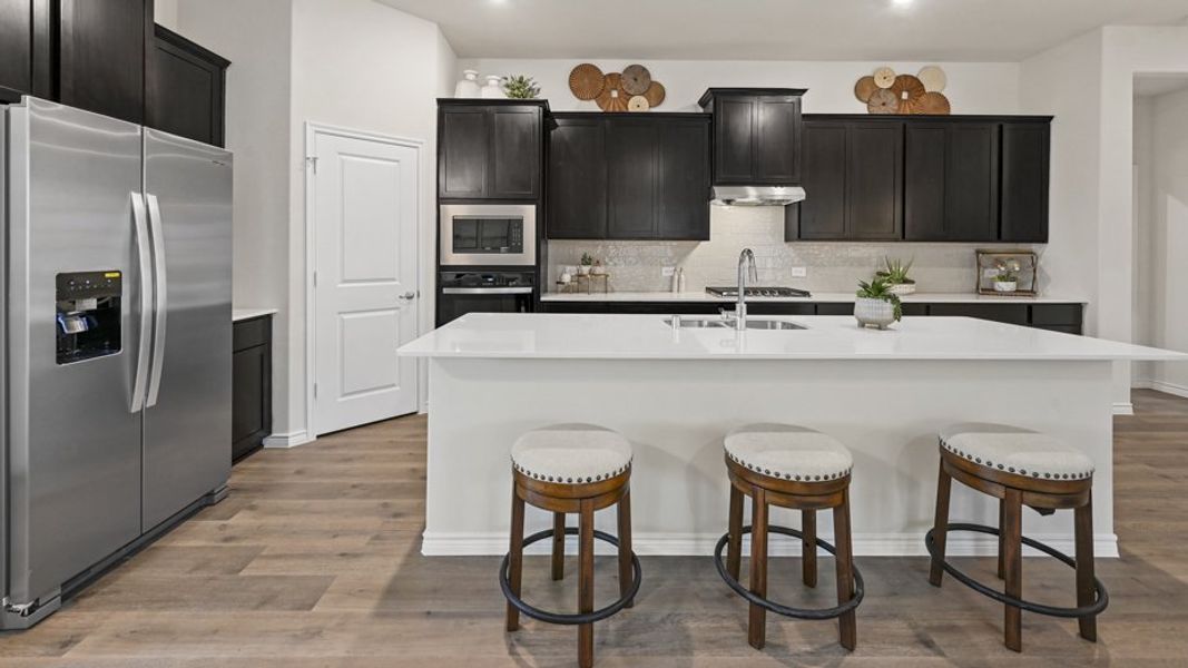 Representative furnished interior of a home built from the Vail by D.R. Horton in Madera, Royse City (Image 4). Representative furnished interior of a home built from the Vail by D.R. Horton in Madera, Royse City (Image 4).