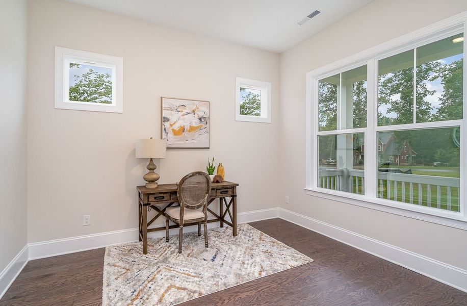 Representative furnished interior of a home built from the Bethpage by Greybrook Homes in Edmunds Farm, Clover (Image 12).