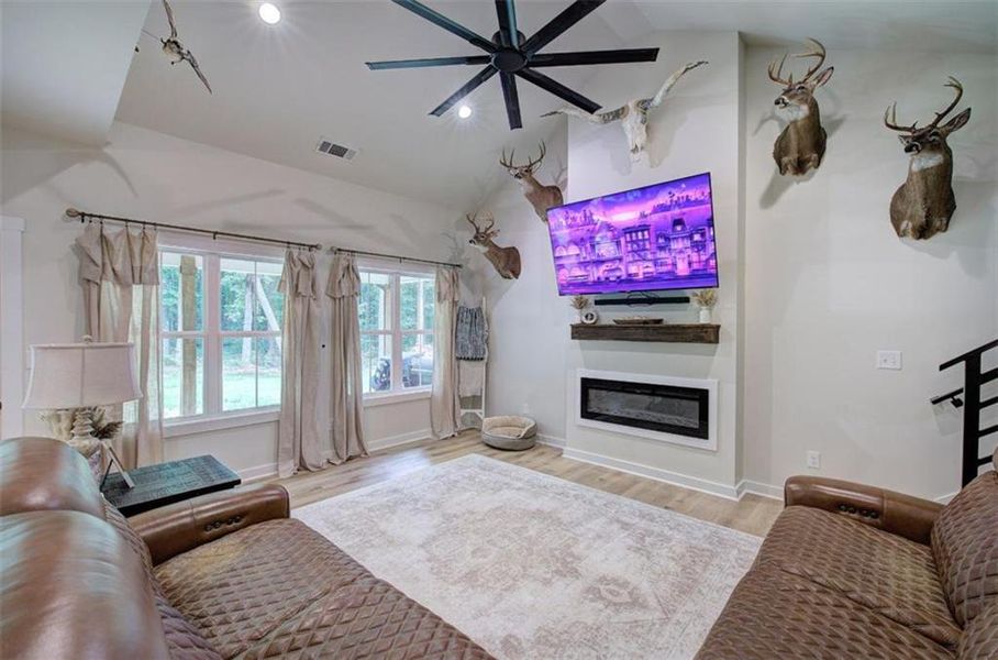 Furnished interior view inside a new home in , Carrollton (Image 9).