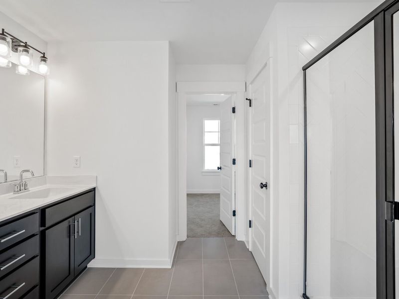 Furnished interior view inside a new home in Woods Crossing, Gallatin (Image 16).
