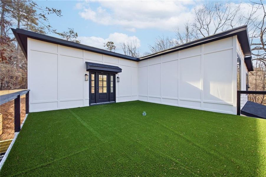 Exterior details and patio area of a home in , Flowery Branch (Image 23).