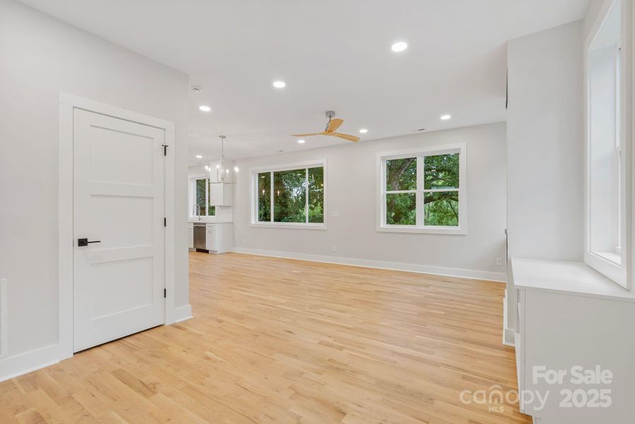 Image 19 of a home in .