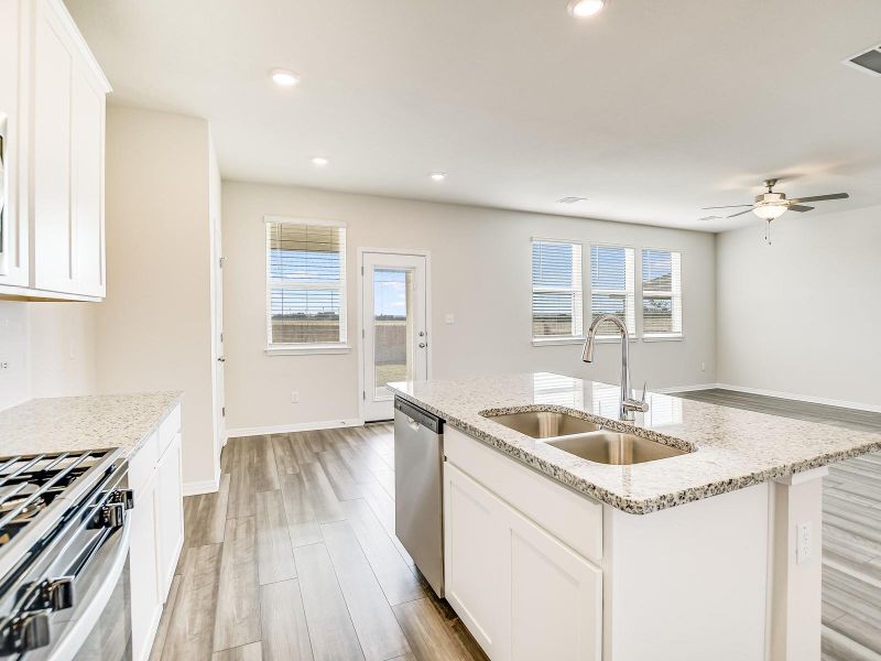 Photo is not of the actual home, but is an inspirational photo of builder’s model home and may depict options, furnishings, and/or decorator features that are not included Photo is not of the actual home, but is an inspirational photo of builder’s model home and may depict options, furnishings, and/or decorator features that are not included