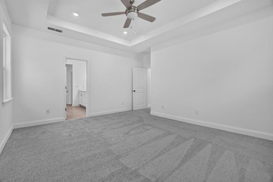 Spacious, unfurnished interior of a new home in Stratford Hills, Ball Ground (Image 21).
