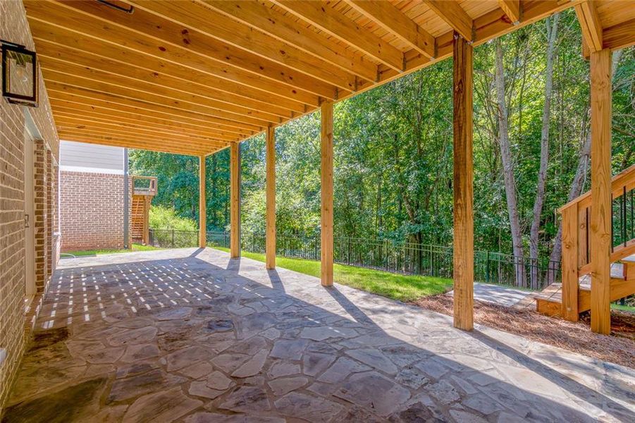 Exterior details and patio area of a home in , Gainesville (Image 25).