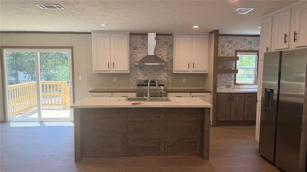 Furnished interior view inside a new home in , Scurry (Image 7).