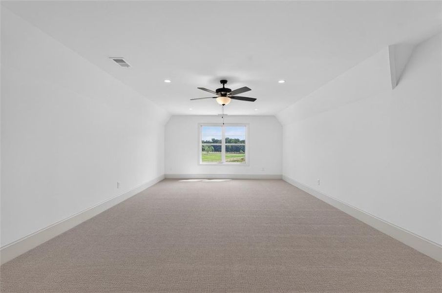 Spacious, unfurnished interior of a new home in , Alpharetta (Image 25). Spacious, unfurnished interior of a new home in , Alpharetta (Image 25).