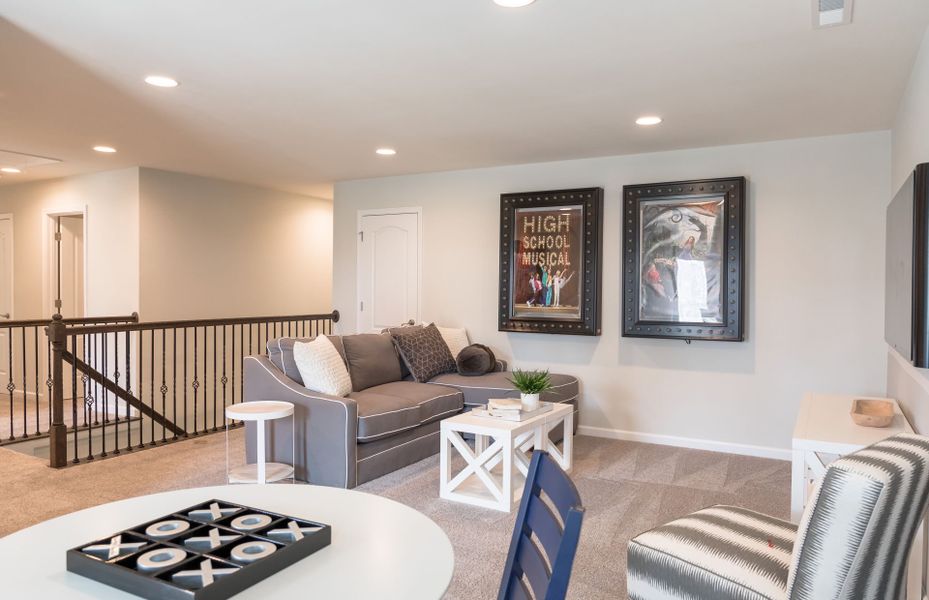 Representative furnished interior of a home built from the Vanderbilt by Pulte Homes in Everbrook, Angier (Image 8).
