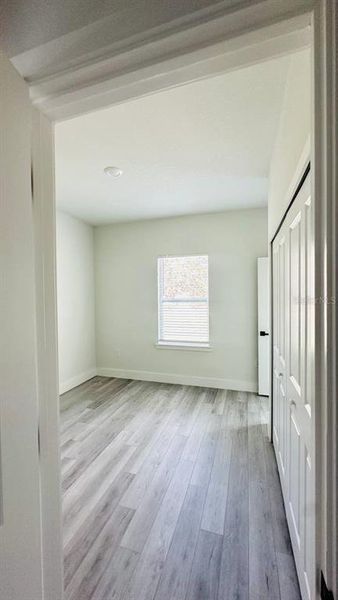 Spacious, unfurnished interior of a new home in , Ocala (Image 24).