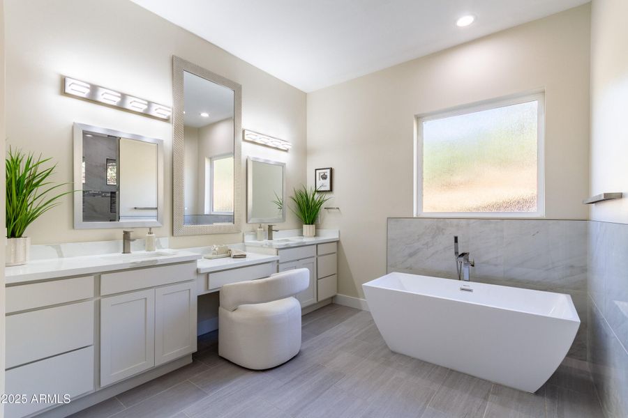 Interior 1580 Southview-14