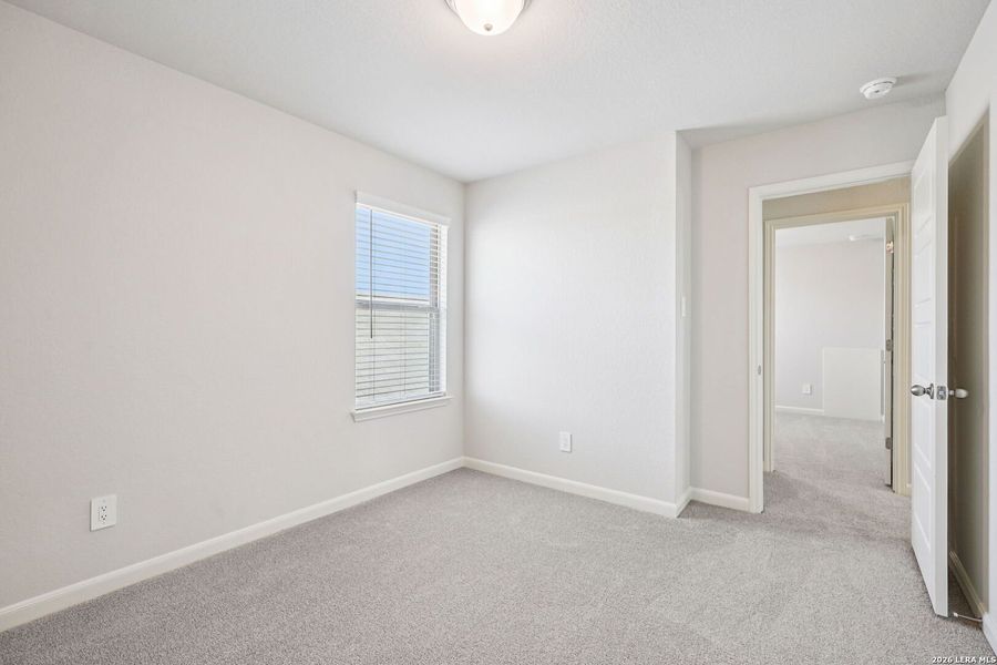 Spacious, unfurnished interior of a new home in Remington Ranch, San Antonio (Image 31). Spacious, unfurnished interior of a new home in Remington Ranch, San Antonio (Image 31).