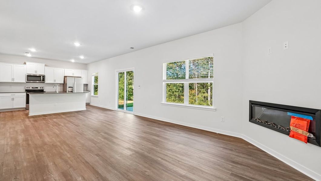 Spacious, unfurnished interior of a new home in The Falls at Newton, Newton (Image 12).