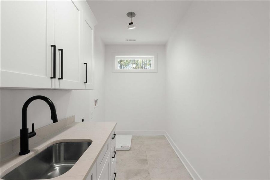 Image 72 of a home in .