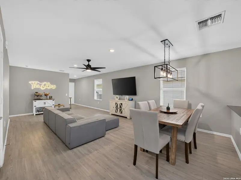 Furnished interior view inside a new home in Mission del Lago, San Antonio (Image 11).
