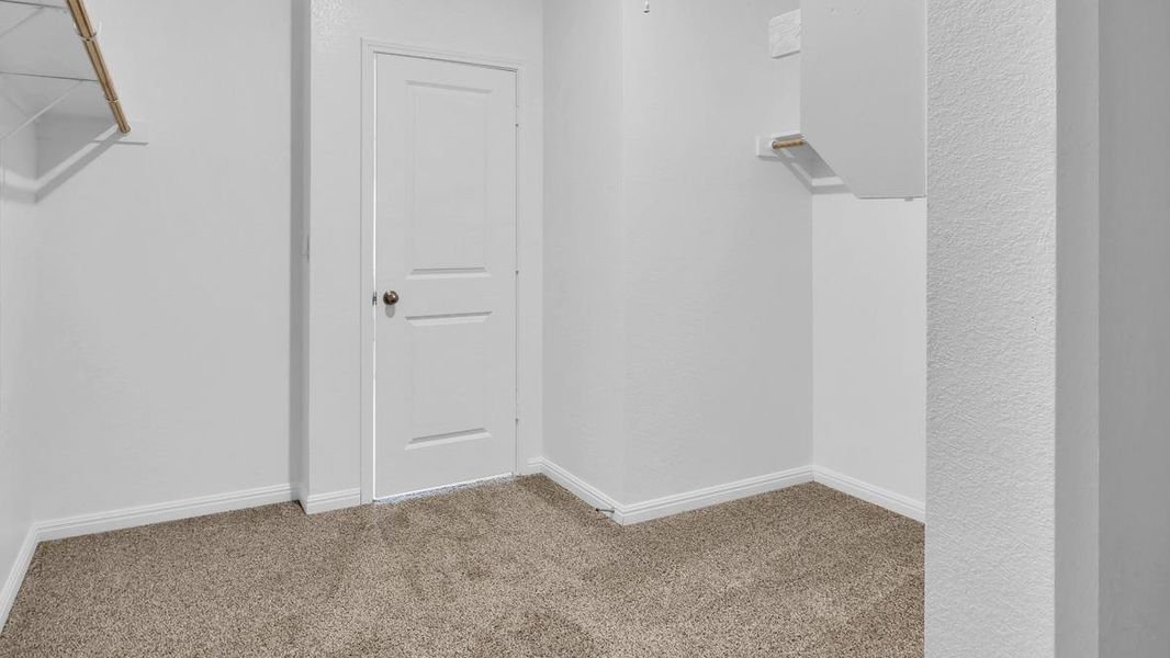 Spacious, unfurnished interior of a new home in Prairie Lakes, Buda (Image 20).