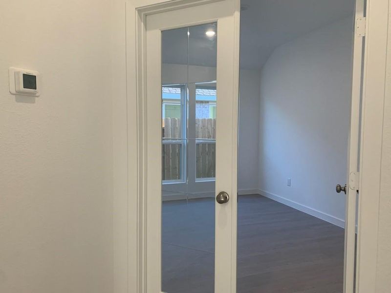 *Not actual home, pictures are representative of same floor plan*