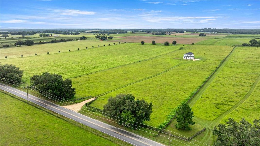 Image 56 of a home in . Image 56 of a home in .