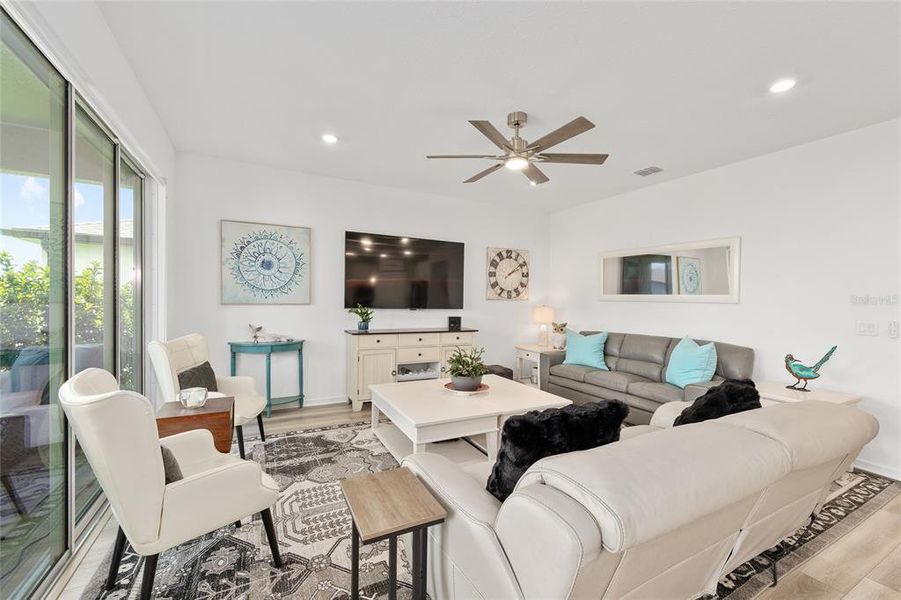 Furnished interior view inside a new home in , Ocala (Image 12).