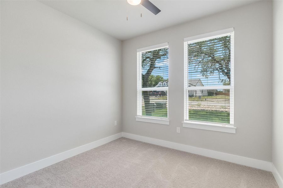 Secondary bedroom Secondary bedroom