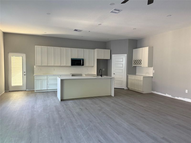 Spacious, unfurnished interior of a new home in , Houston (Image 5). Spacious, unfurnished interior of a new home in , Houston (Image 5).