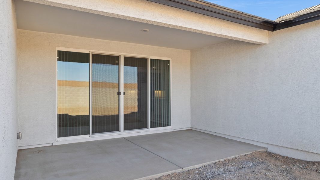 Representative exterior details of a home built from the Cobalt by D.R. Horton in Zanjero Pass, Glendale (Image 3).