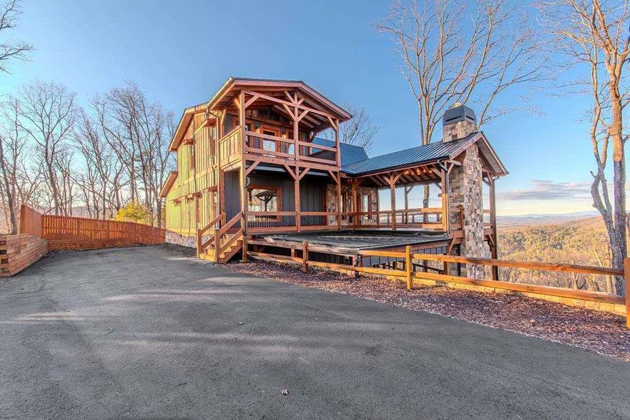 Community amenities in , Blue Ridge (Image 53). Community amenities in , Blue Ridge (Image 53).