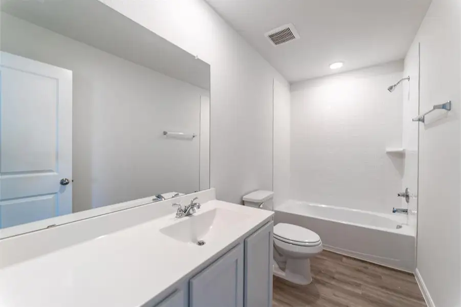 Furnished interior view inside a new home in La Terra, Celina (Image 3).