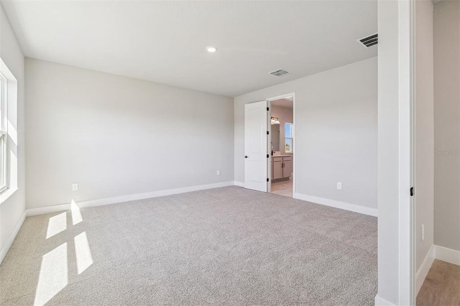 Spacious, unfurnished interior of a new home in Coasterra, Palmetto (Image 33).