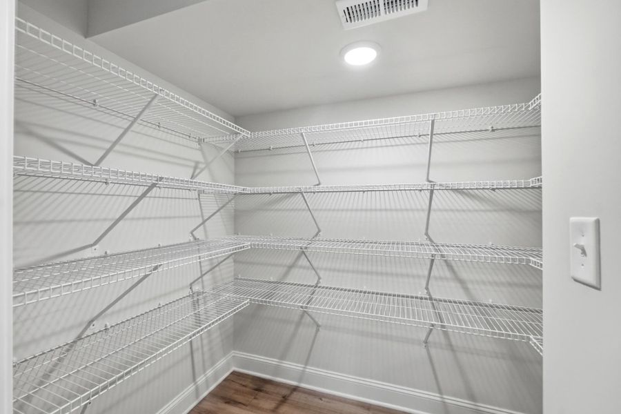 Spacious, unfurnished interior of a new home in Caldwell Forest, Charlotte (Image 14). Spacious, unfurnished interior of a new home in Caldwell Forest, Charlotte (Image 14).