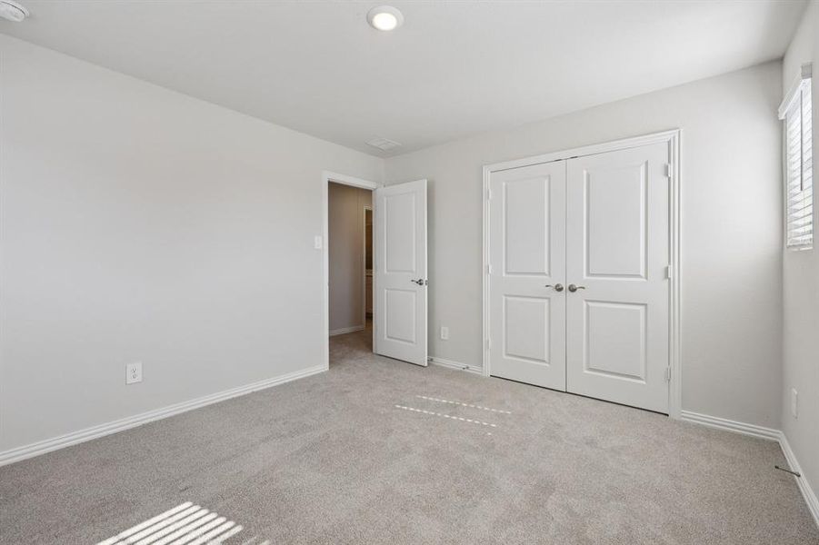 Photo is not of the actual home, but is an inspirational photo of builder’s model home and may depict options, furnishings, and/or decorator features that are not included.